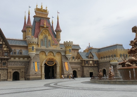 Gạch nghệ thuật ngoài trời Secoin tại VinWonders - Vinpearl Phú Quốc